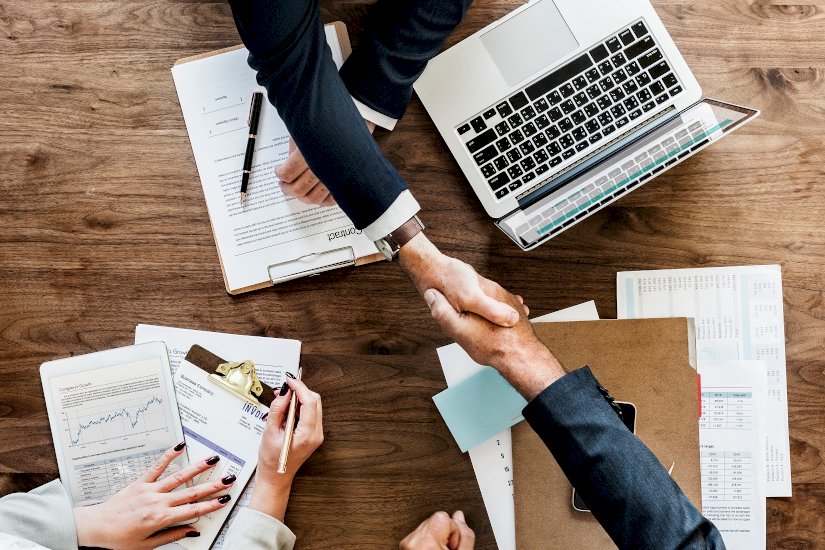 businessman-collaborate-collaboration-872957