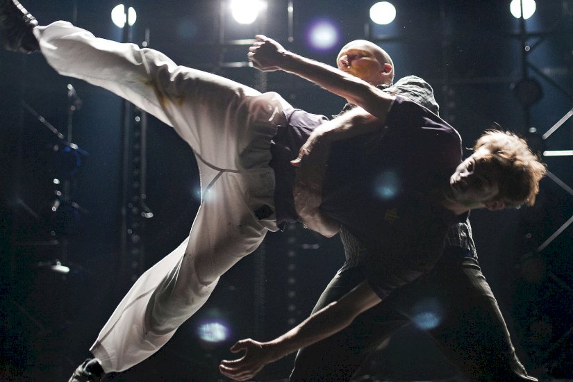 Dansere spises af med fester i stedet for løn