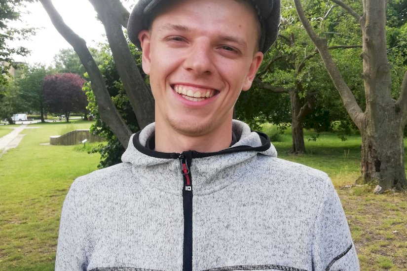 Rasmus_Hjorth_Ufagl__rt_HKer_1650_px