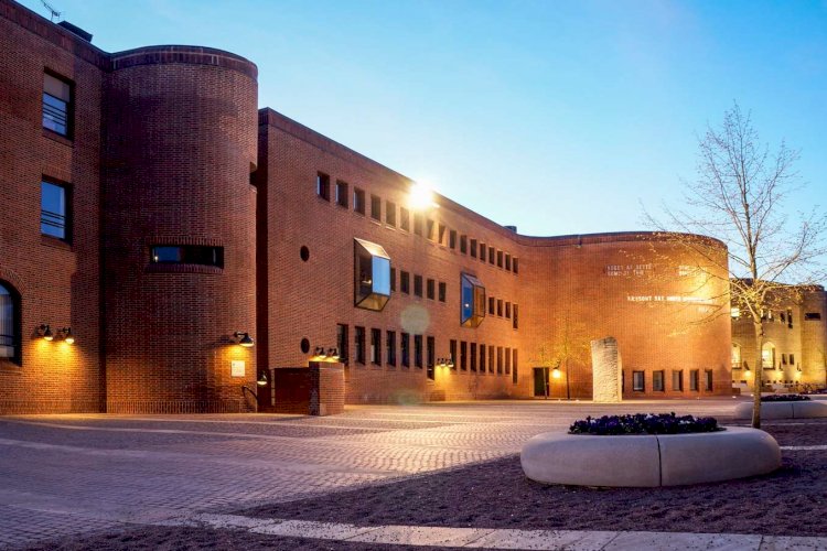 Holstebro_R__dhus