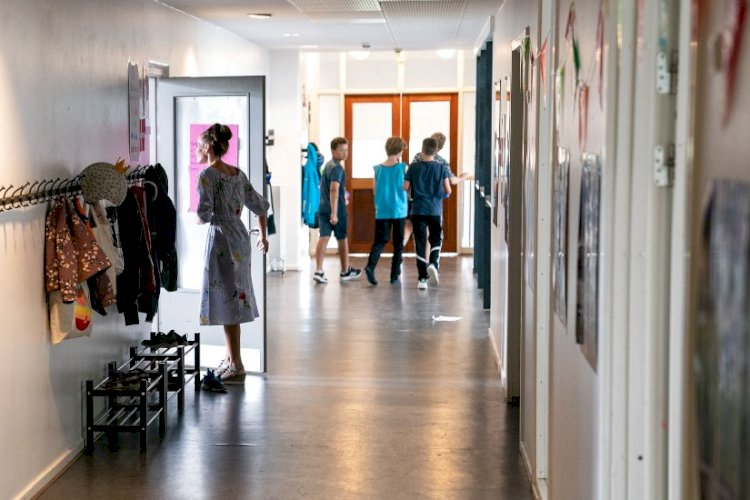 Skoleelever_l__rer_gang_Niels_Christian_Vilmann_Ritzau_Scanpix