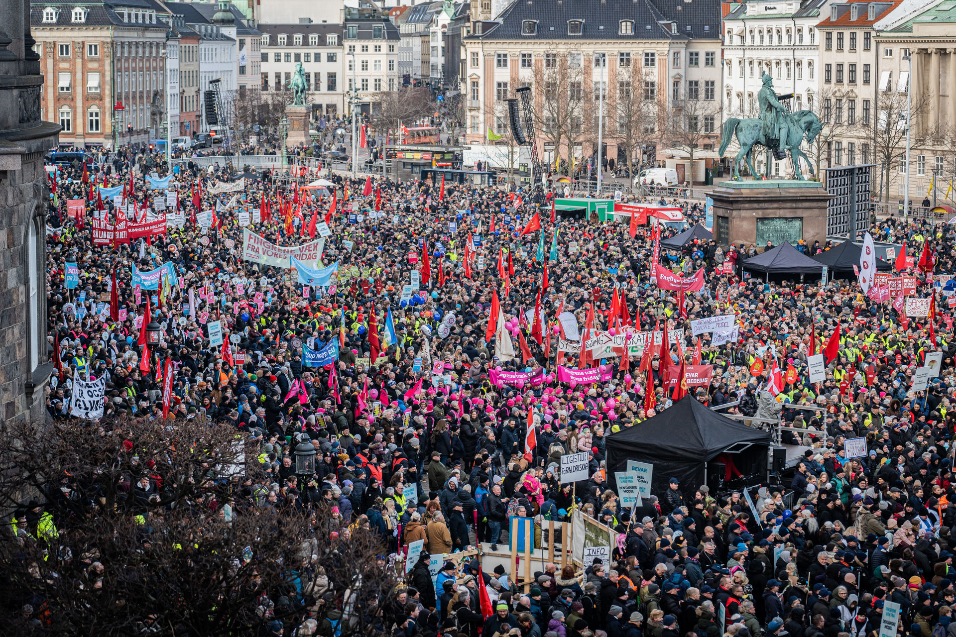 Slaget Om Seniorpension 3f Og Hk Vil Have Regeringen Til Trepartsforhandlinger 