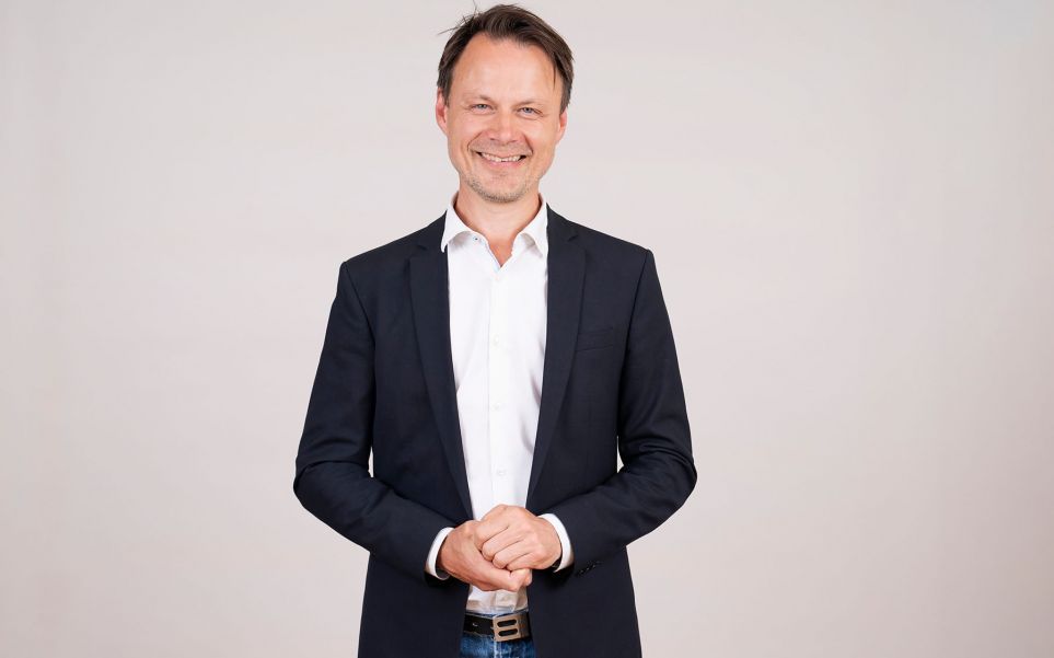 PeterMadsen_person-image_person-main